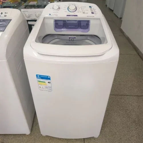 Máquina de Lavar Electrolux 8,5kg Branca Turbo Economia com Jet&Clean e Filtro Fiapos (LAC09)
