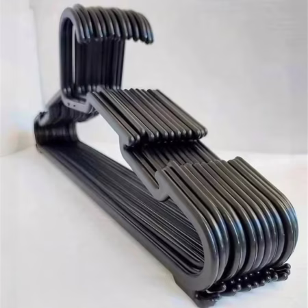 Kit 50 Cabide Adulto Preto Reforçado Organizador Combate
