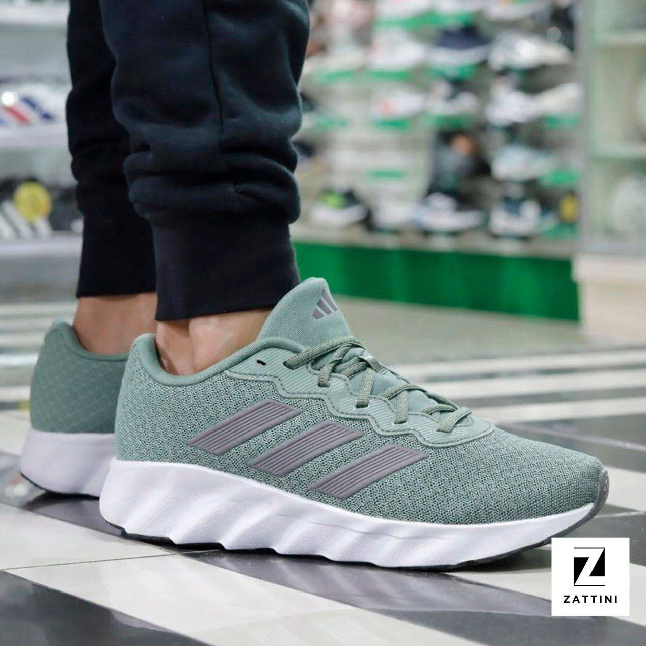 ▪ Tênis ADIDAS Switch Move (nº 40, 41, 42, 44) ▪ Tênis ADIDAS Switch Move (nº 40, 41, 42, 44)