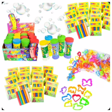 15 Massinha de Modelar + 15 Bolha de Sabão + 30 Cortador Molde Forminha Lembrancinha Infantil