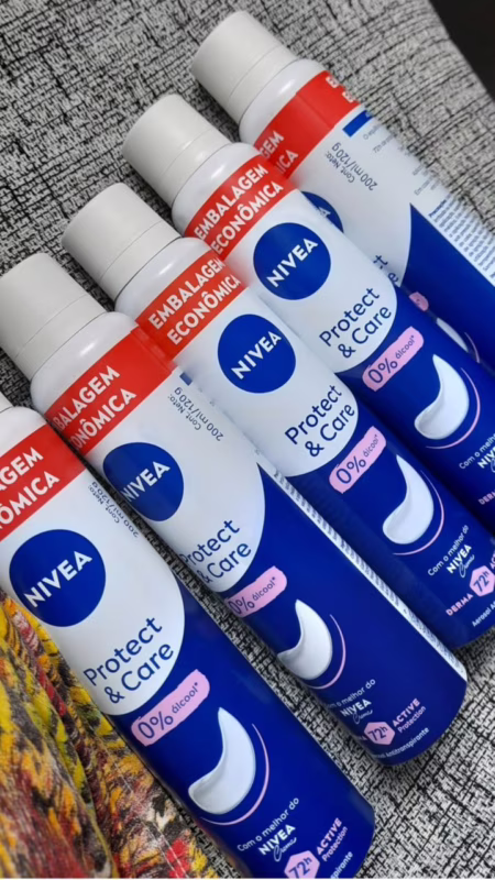 NIVEA Desodorante Antitranspirante Aerossol Protect & Care 200ml, Proteção 72h, Cuidado Suave, Axilas Protegidas