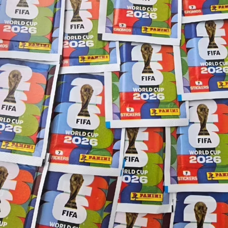 Kit com 700 Figurinhas (100 Envelopes)