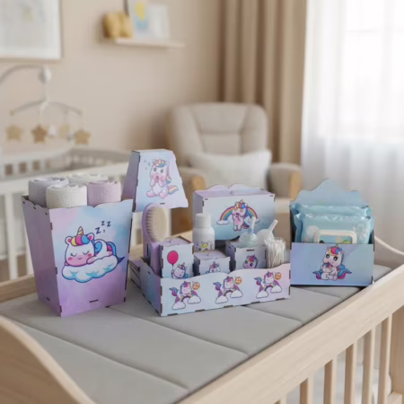Kit de Higiene Bebê Adesivado em Mdf 8 Peças