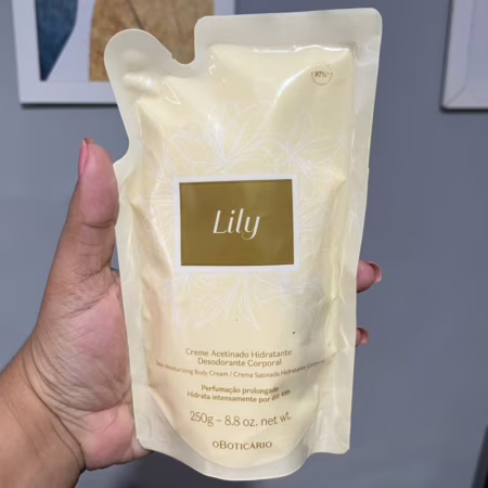 💛 Refil Creme Acetinado Hidratante Corporal Para Pele Lily 250g