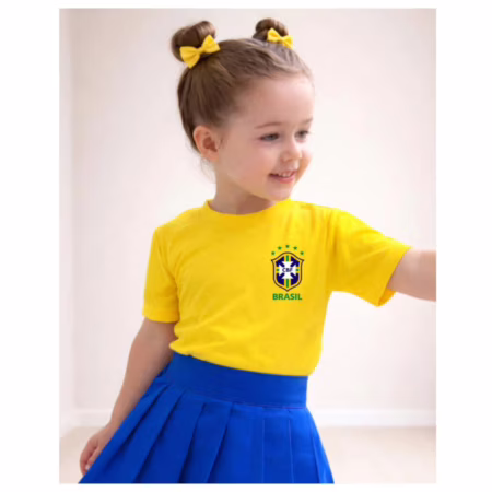 Camiseta Infantil Algodão Estampa Brasil Copa do Mundo Menina Princesa Look Brasileiro....