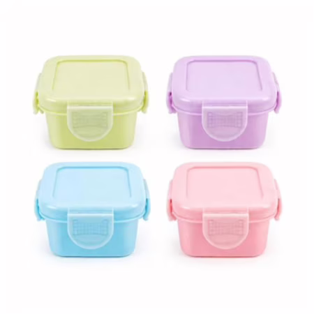 Kit 4 Mini Potes de Plástico com Tampa e Trava | 6,5x6,5x4cm | 30ml Cada | Porta Temperos Whey Suplementos Condimentos Alimentos | Coloridos