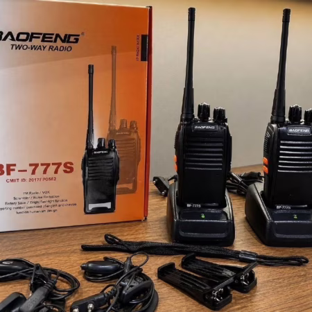 Kit com 2 Radio Walk Talk Comunicador 16 Canais