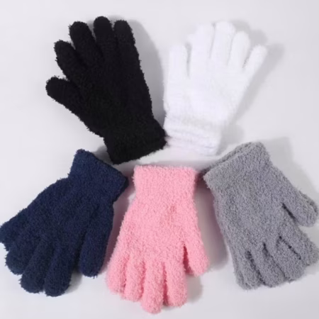 Luva Peluda Antifrio Super Macia 🧤 Infantil e Adulto