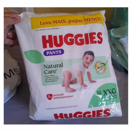 Fralda Huggies Natural Care Roupinha XXG com 52