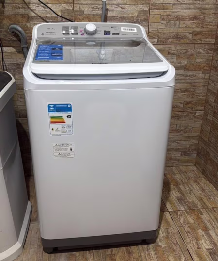 Máquina de Lavar Panasonic 15kg Branca Função Vanish NA-F150B1W 220v