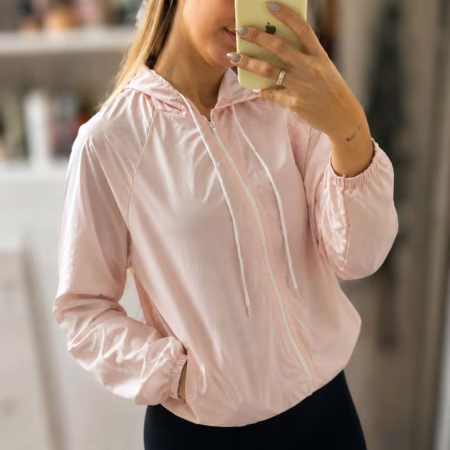 Jaqueta Feminina Iz Corta Vento Ultra Leve Com Capuz 2026