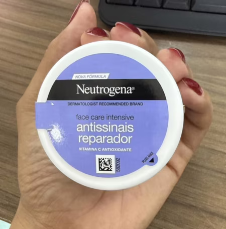 Neutrogena Hidratante Facial Antissinais Reparado Face Care Intensive, 100g