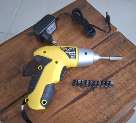 🚨 Parafusadeira Bateria 4,8v Torque 3 Nm Kit 12 Peças Evald EVS001 Cor Amarelo