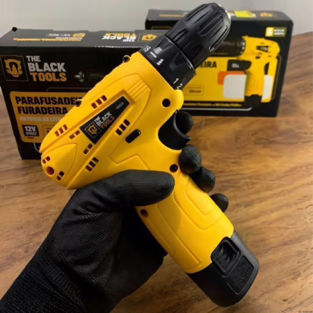 Parafusadeira e Furadeira The Black Tools 3/8 60Hz bivolt