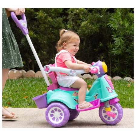 Triciclo Avespa com Pedal Maral