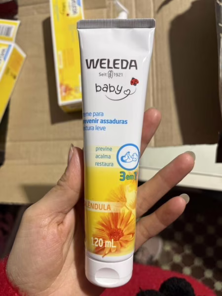 Creme Preventivo para Assadura Weleda Baby Calêndula 120ml