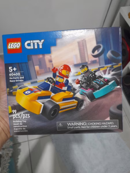 LEGO Set City Great Vehicles Carros de Karting e Pilotos 60400 (99 Peças)