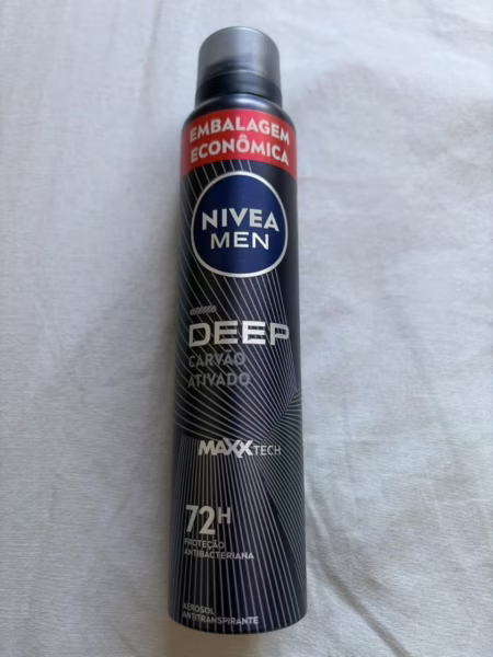 Liberte-se do suor e do odor com proteção que dura 72h, porque ninguém merece ser o cheirinho do dia! 🕺💨