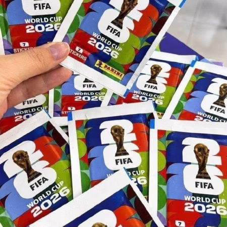 R$ 2,99 CADA PACOTINHO DE FIGURINHAS