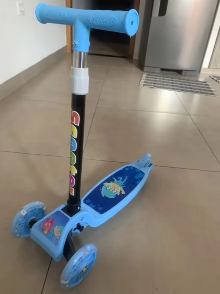 Patinete Infantil 3 Rodas Led Dobrável Luppy Azul Maxi Toys