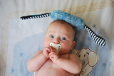 Como fazer o bebê pegar chupeta – 5 melhores técnicas