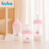 Fralda Descartável Huggies Máxima Proteção Tamanho XXG 140 unidades – aberta com tecnologia Xtra-Flex, canais em X que se adaptam aos movimentos e máxima proteção
