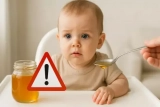 Dar mel para bebês menores de 1 ano pode MATAR? O perigo ESCONDIDO no alimento “natural”.